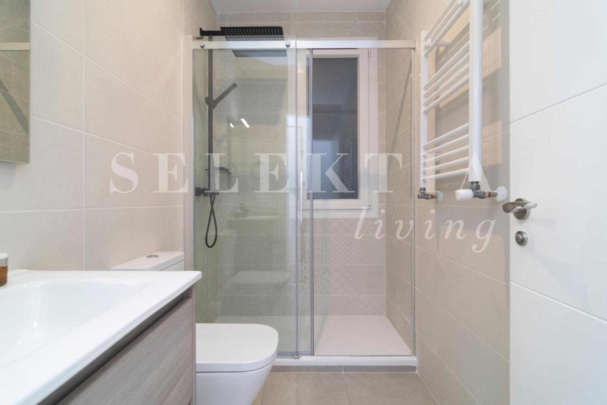 Castellana Suites Madrid Exterior foto